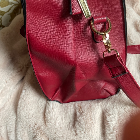 NWOT Michael Kors riveted hand/shoulder bag - Picture 9 of 10